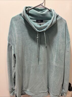Angels women”s Turtleneck Pullover - Mint Green